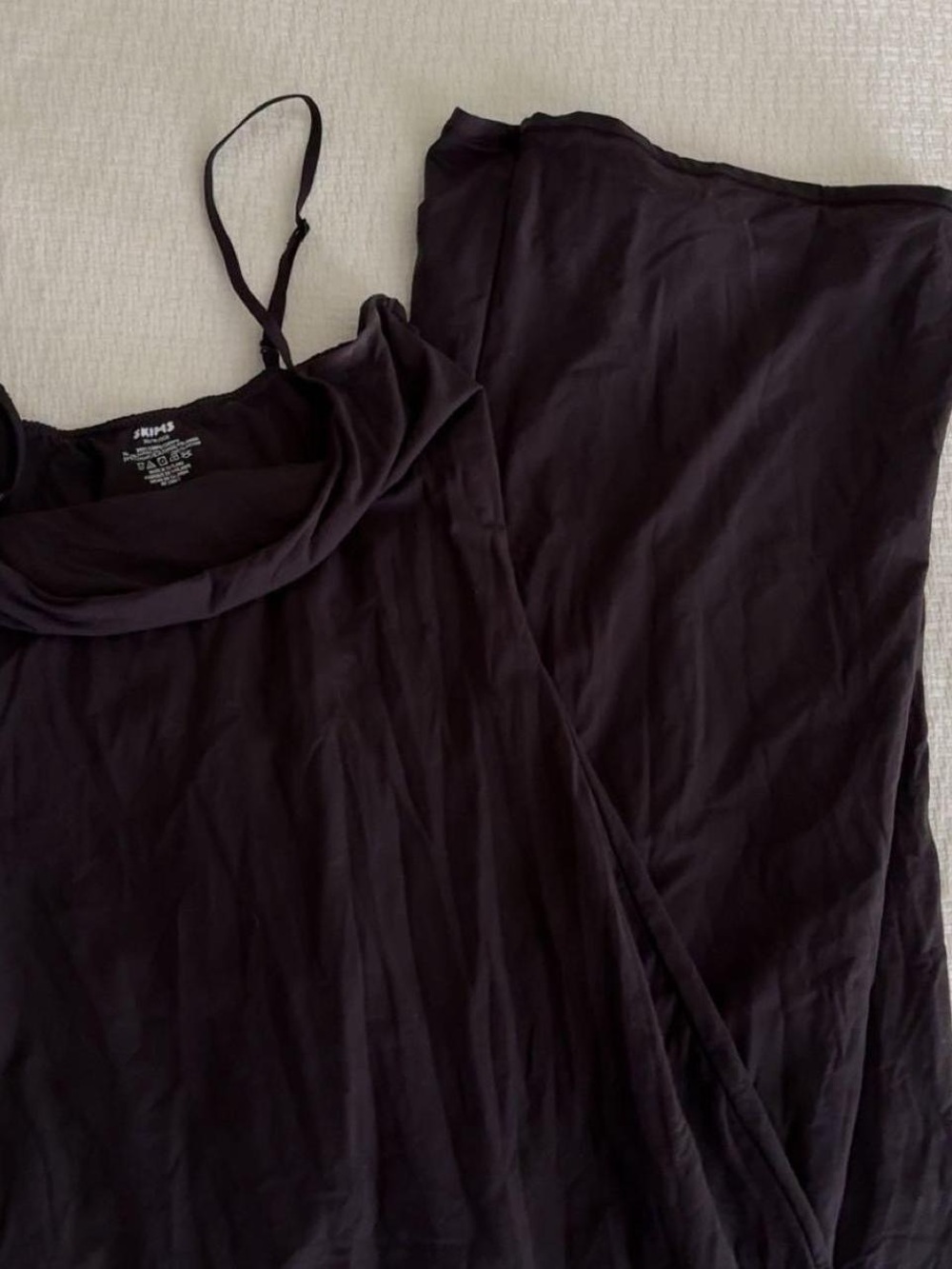 Black Women's Cowl Neck Sleeveless Top